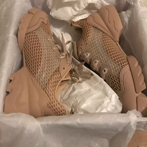 Brand New Authentic Christian Dior Sneaker